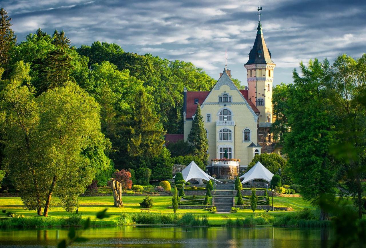 Hotel Bursztynowy Palac كوزتسالين المظهر الخارجي الصورة